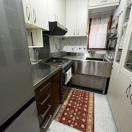 Boulevard Apartment Τίρανα Εξωτερικό φωτογραφία