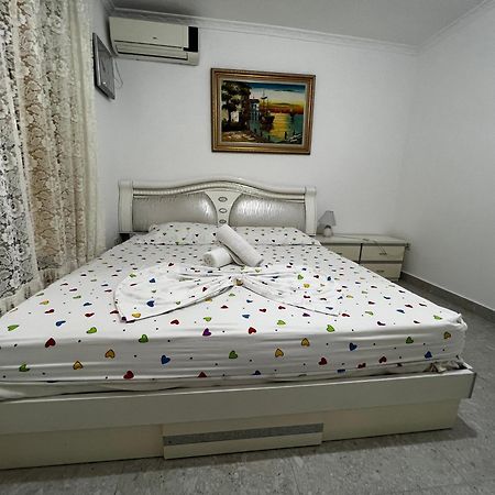 Boulevard Apartment Τίρανα Εξωτερικό φωτογραφία